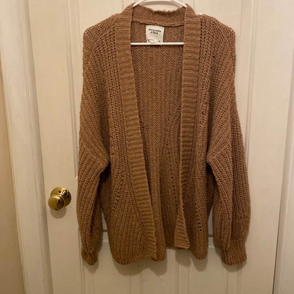 Abercrombie and Finch open cardigan sweater